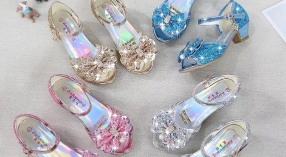 cac-mau-giay-cho-be-gai-tuna-house-for-princess-2