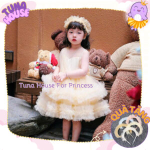 [𝐇𝐎̉𝐀 𝐓𝐎̂́𝐂] [Sẵn 9-40kg] Váy đầm xoè công chúa thiết kế cho bé gái ngực chéo tùng xòe màu be - Tuna House For Princess